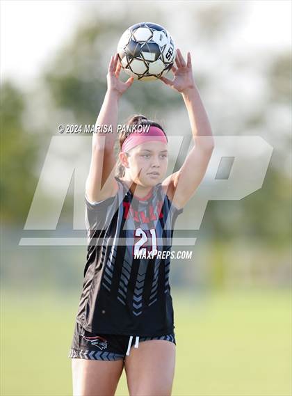 Thumbnail 3 in Bishop Grimes vs Tully photogallery.