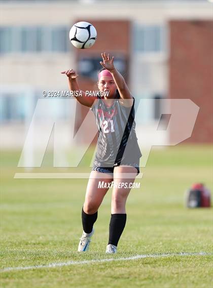 Thumbnail 1 in Bishop Grimes vs Tully photogallery.