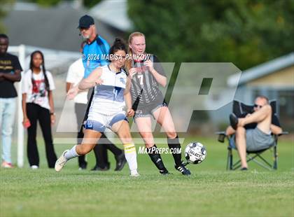 Thumbnail 1 in Bishop Grimes vs Tully photogallery.