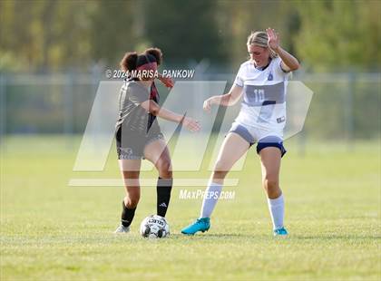 Thumbnail 1 in Bishop Grimes vs Tully photogallery.
