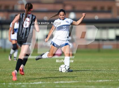 Thumbnail 3 in Bishop Grimes vs Tully photogallery.