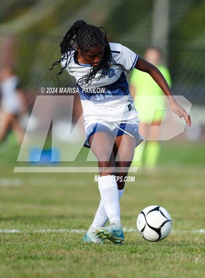 Thumbnail 1 in Bishop Grimes vs Tully photogallery.