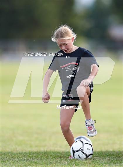 Thumbnail 1 in Bishop Grimes vs Tully photogallery.