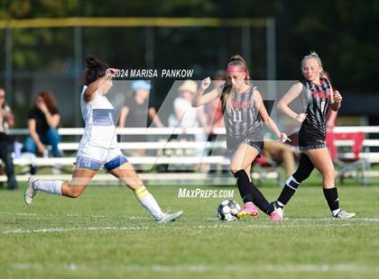 Thumbnail 1 in Bishop Grimes vs Tully photogallery.