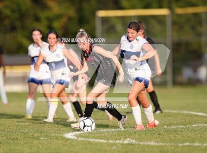 Thumbnail 2 in Bishop Grimes vs Tully photogallery.