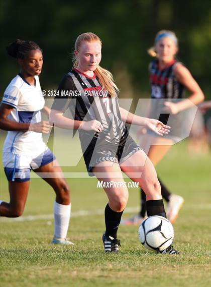 Thumbnail 1 in Bishop Grimes vs Tully photogallery.