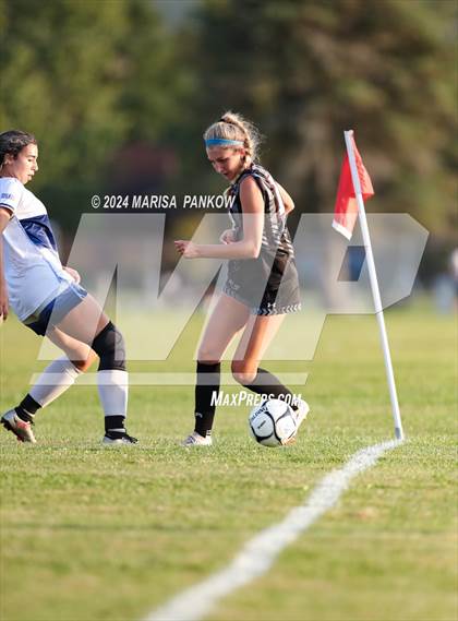 Thumbnail 3 in Bishop Grimes vs Tully photogallery.