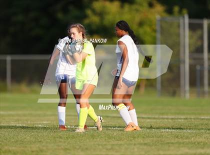 Thumbnail 2 in Bishop Grimes vs Tully photogallery.