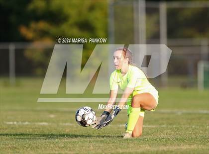 Thumbnail 3 in Bishop Grimes vs Tully photogallery.