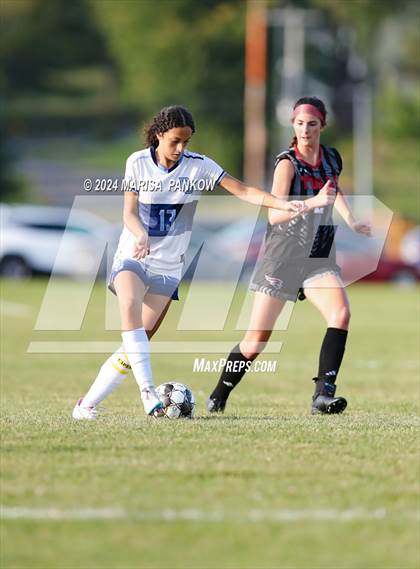 Thumbnail 3 in Bishop Grimes vs Tully photogallery.
