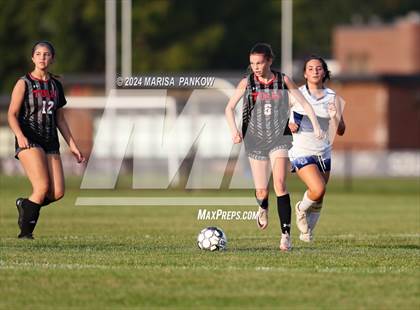 Thumbnail 3 in Bishop Grimes vs Tully photogallery.