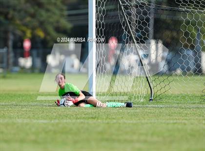 Thumbnail 2 in Bishop Grimes vs Tully photogallery.