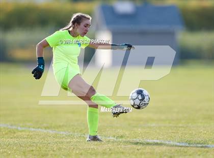 Thumbnail 2 in Bishop Grimes vs Tully photogallery.