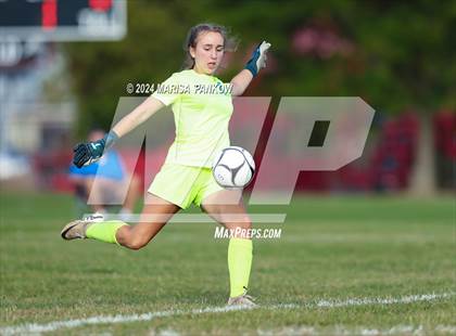 Thumbnail 1 in Bishop Grimes vs Tully photogallery.