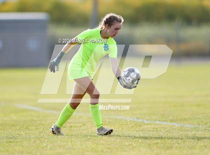 Thumbnail 3 in Bishop Grimes vs Tully photogallery.