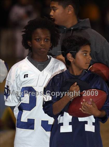 Thumbnail 1 in Notre Dame @ Bishop Amat photogallery.