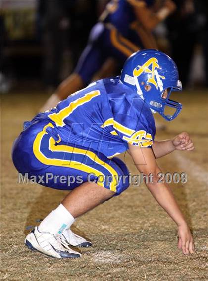 Thumbnail 2 in Notre Dame @ Bishop Amat photogallery.