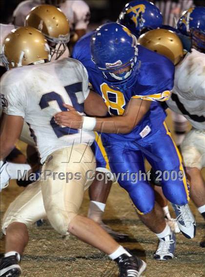 Thumbnail 1 in Notre Dame @ Bishop Amat photogallery.