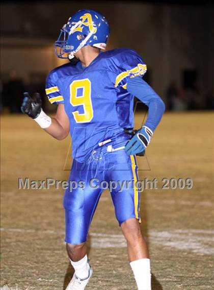 Thumbnail 2 in Notre Dame @ Bishop Amat photogallery.