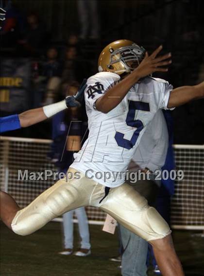 Thumbnail 1 in Notre Dame @ Bishop Amat photogallery.