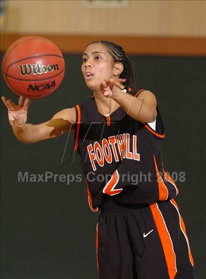 Thumbnail 2 in Foothill vs. Center (Claude Brock Memorial) photogallery.