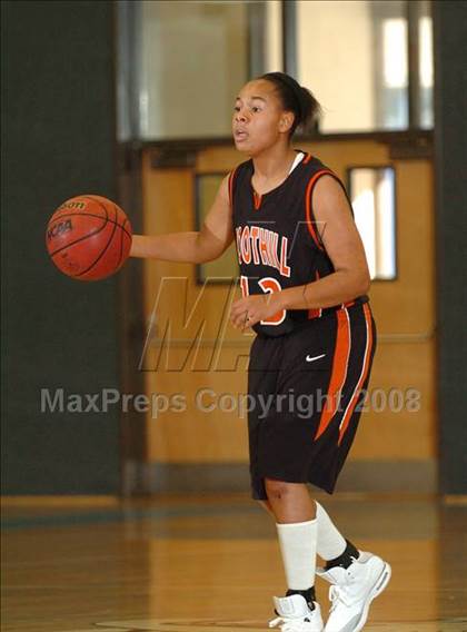 Thumbnail 2 in Foothill vs. Center (Claude Brock Memorial) photogallery.