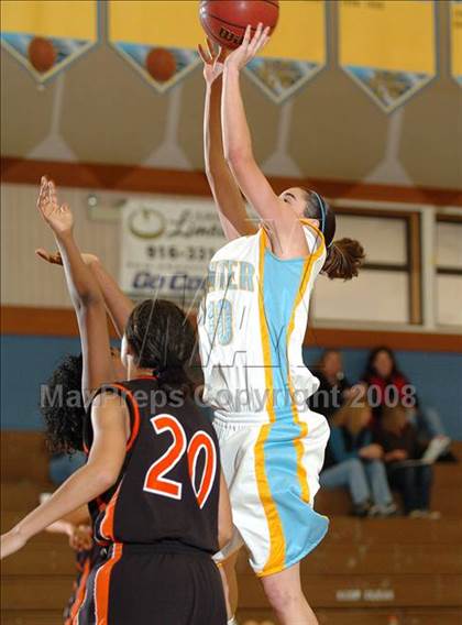 Thumbnail 1 in Foothill vs. Center (Claude Brock Memorial) photogallery.