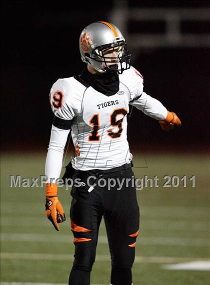 Thumbnail 2 in Grand Junction @ Chaparral (CHSAA 5A Round 2 Playoff) photogallery.