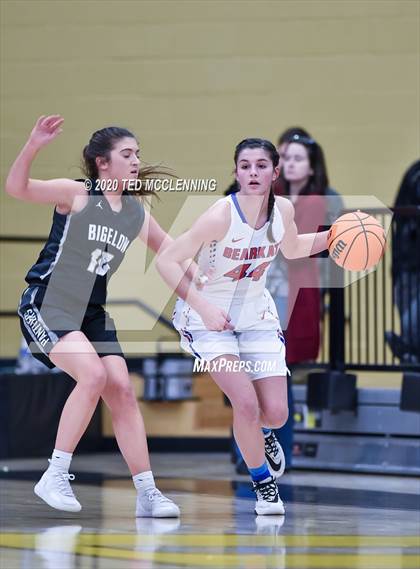 Thumbnail 1 in Melbourne vs. Bigelow (AAA 2A State Playoff Second Round) photogallery.