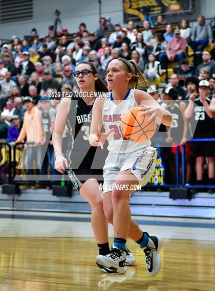 Thumbnail 1 in Melbourne vs. Bigelow (AAA 2A State Playoff Second Round) photogallery.