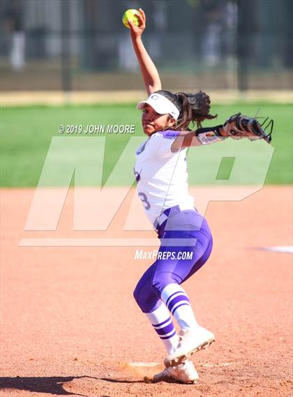 Thumbnail 1 in Levelland @ Canyon photogallery.