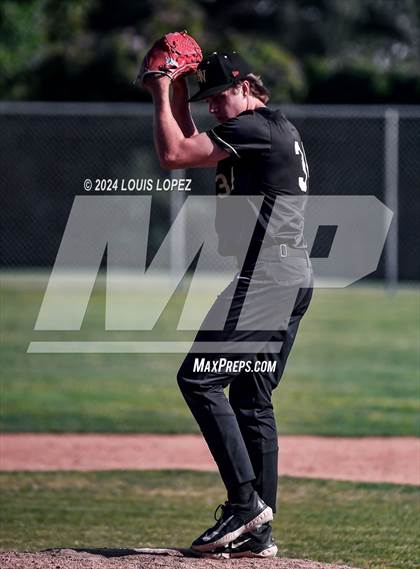Thumbnail 3 in Harvard-Westlake @ Bonita (CIF SS DIV 1 Playoffs 2nd Round) photogallery.