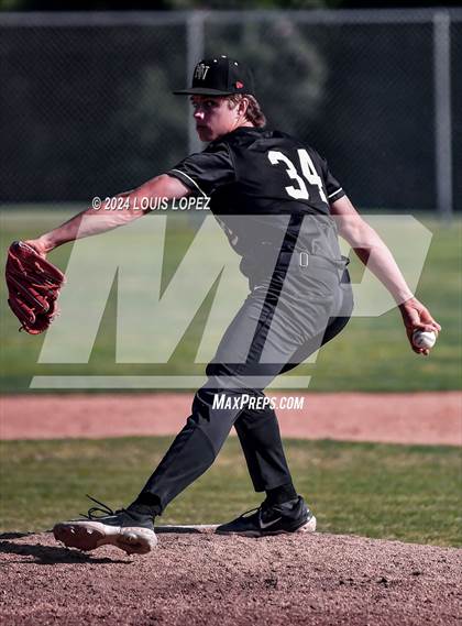 Thumbnail 3 in Harvard-Westlake @ Bonita (CIF SS DIV 1 Playoffs 2nd Round) photogallery.