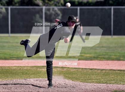 Thumbnail 2 in Harvard-Westlake @ Bonita (CIF SS DIV 1 Playoffs 2nd Round) photogallery.