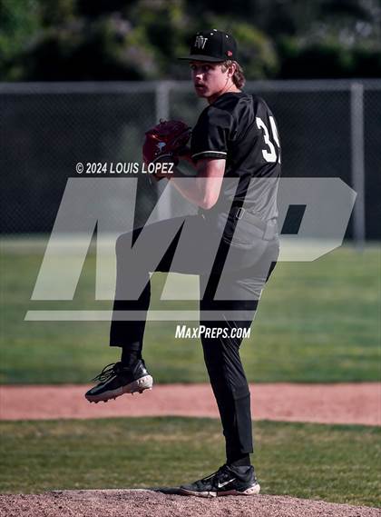Thumbnail 1 in Harvard-Westlake @ Bonita (CIF SS DIV 1 Playoffs 2nd Round) photogallery.