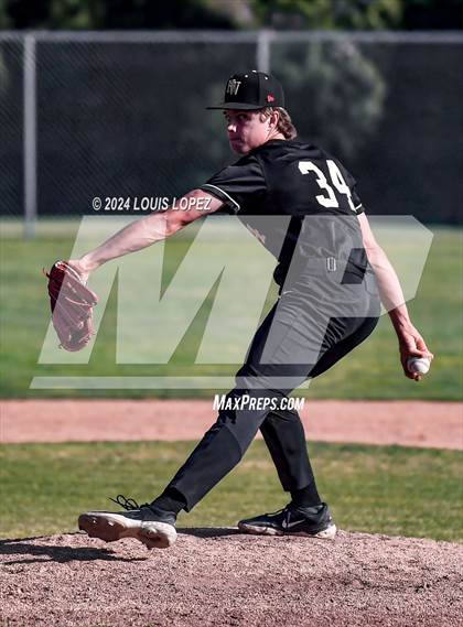 Thumbnail 1 in Harvard-Westlake @ Bonita (CIF SS DIV 1 Playoffs 2nd Round) photogallery.