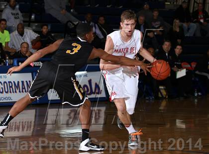 Thumbnail 1 in Bishop O'Dowd vs. Mater Dei (Tarkanian Classic) photogallery.