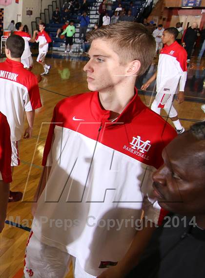 Thumbnail 3 in Bishop O'Dowd vs. Mater Dei (Tarkanian Classic) photogallery.