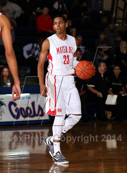 Thumbnail 3 in Bishop O'Dowd vs. Mater Dei (Tarkanian Classic) photogallery.
