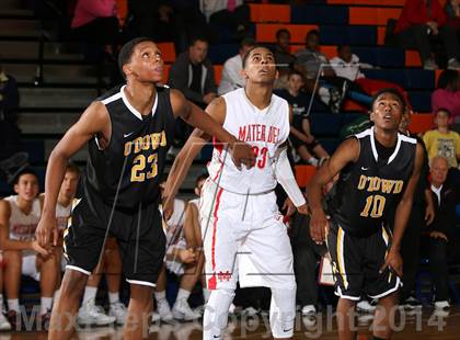 Thumbnail 2 in Bishop O'Dowd vs. Mater Dei (Tarkanian Classic) photogallery.
