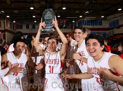 Thumbnail 1 in Bishop O'Dowd vs. Mater Dei (Tarkanian Classic) photogallery.