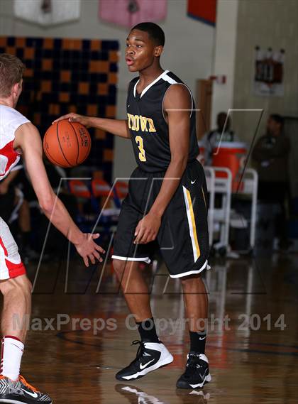 Thumbnail 3 in Bishop O'Dowd vs. Mater Dei (Tarkanian Classic) photogallery.