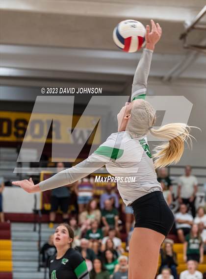 Thumbnail 3 in Fossil Ridge @ Windsor photogallery.