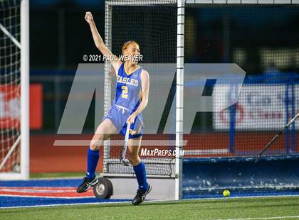 Thumbnail 1 in Line Mountain vs Central Columbia (PIAA District IV Class A First Round) photogallery.