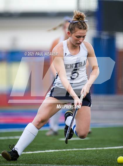 Thumbnail 3 in Line Mountain vs Central Columbia (PIAA District IV Class A First Round) photogallery.