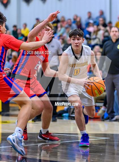 Thumbnail 3 in Melbourne vs Salem (3A-2 District Tournament) photogallery.