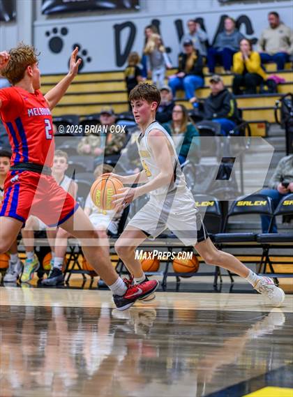 Thumbnail 3 in Melbourne vs Salem (3A-2 District Tournament) photogallery.