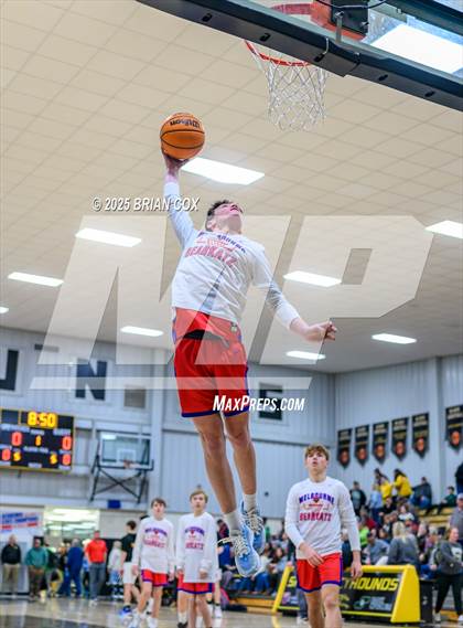 Thumbnail 1 in Melbourne vs Salem (3A-2 District Tournament) photogallery.
