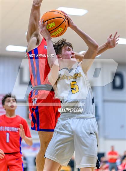 Thumbnail 2 in Melbourne vs Salem (3A-2 District Tournament) photogallery.