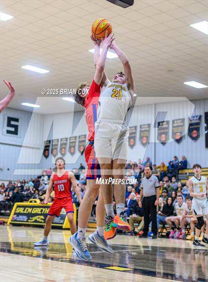 Thumbnail 3 in Melbourne vs Salem (3A-2 District Tournament) photogallery.
